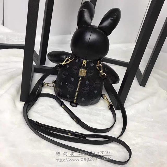 MCM雙肩背包 原單 2197 2018款 吉祥物小兔子 Visetos印花塗層帆布 MCM單肩斜挎女包  mdmc1067